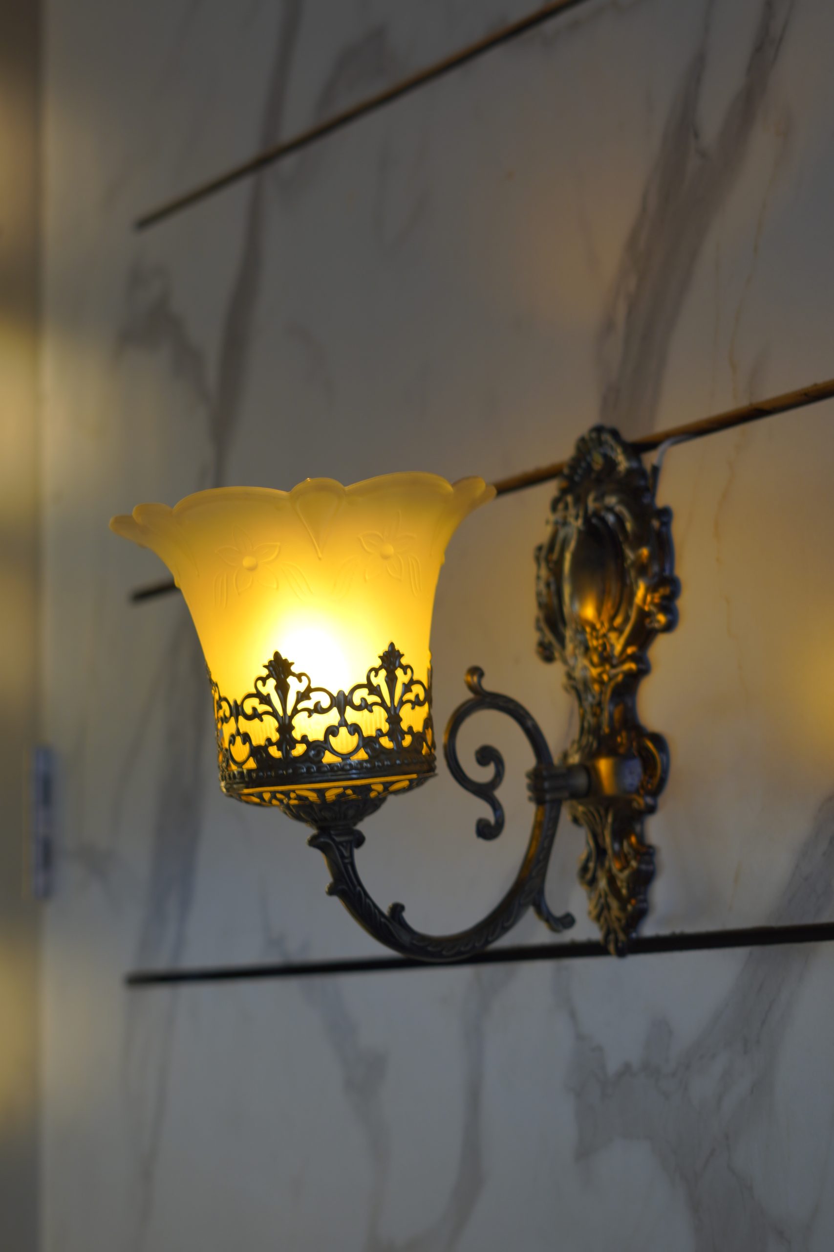 GLASS WALL  ANTIQUE BY VL - Image 2